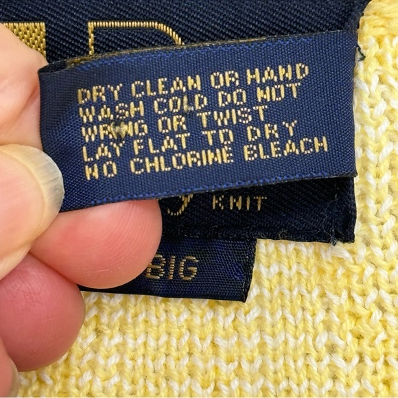 *Vintage Men’s LeRoy 1X Big Yellow/White Cotton V-Neck Sweater - Picture 10 of 10